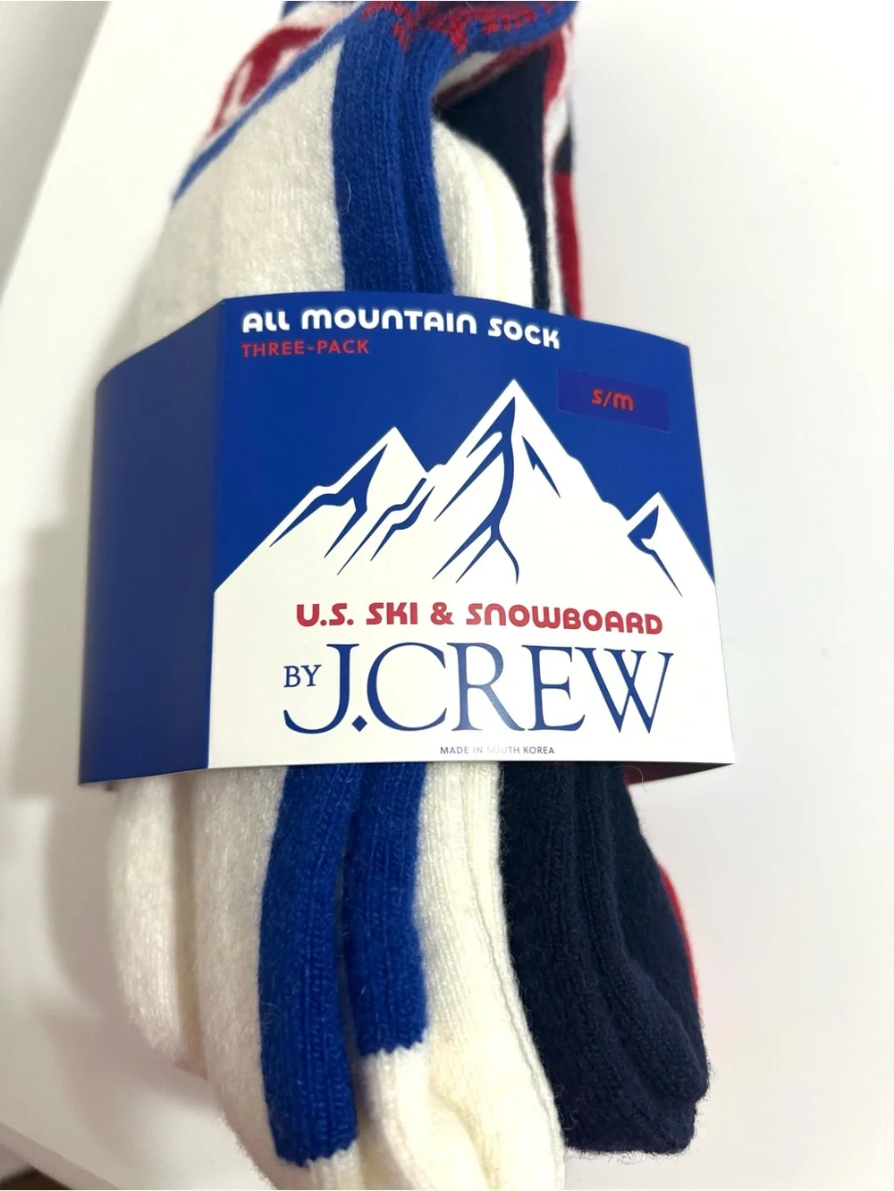 NWT Women’s USA J. Crew 3 Pack of Ski or Snowboard Crew Socks, size 5-9